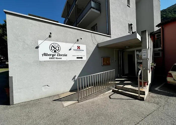 Elvezia リヴェラ